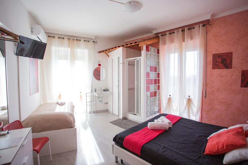 B&B Movie Home โรม ภายนอก รูปภาพ